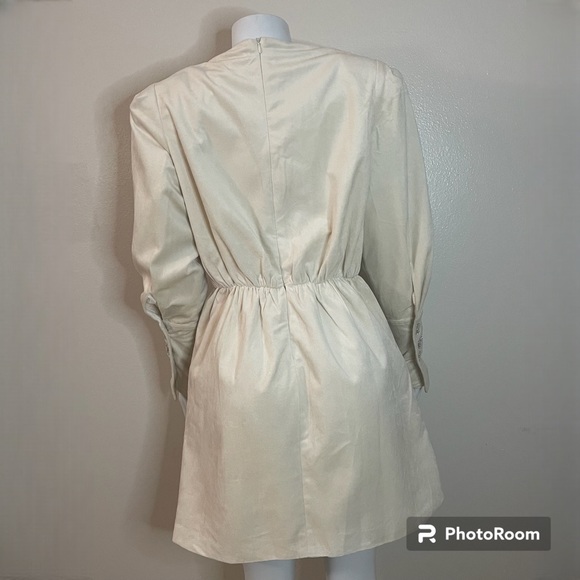 Cream velvet cutout blazer long sleeve  mini dress with buttons details - Picture 2 of 14